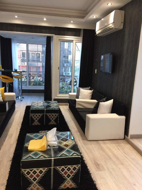 Luxury Mohandeseen Apartment Cairo Exterior foto